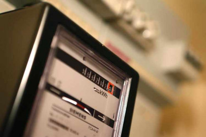 smart meters project needs redesign and cost effectiveness