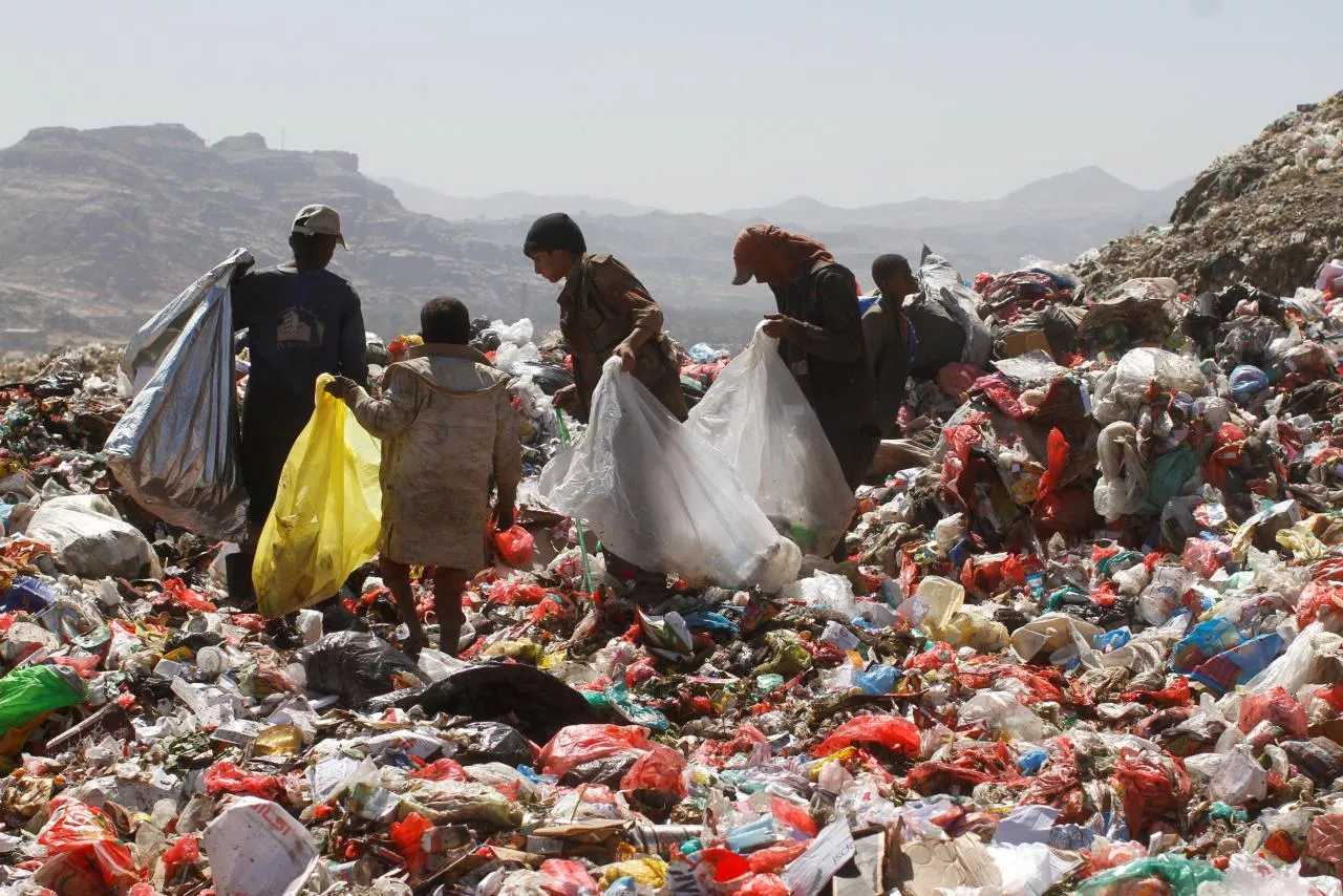people collect recyclable items from piles of rubbish at a landfill site photo reuters people collect recyclable items from piles of rubbish at a landfill site photo reuters