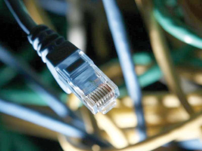 pakistan to focus specially on technology transfer in future deals