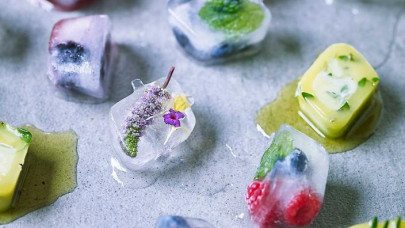 5 handy ice cube tray hacks