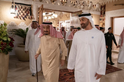 saudi king hosts abu dhabi crown prince amid yemen offensive