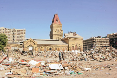 over 1 700 shops demolished in karachi over 1 700 shops demolished in karachi