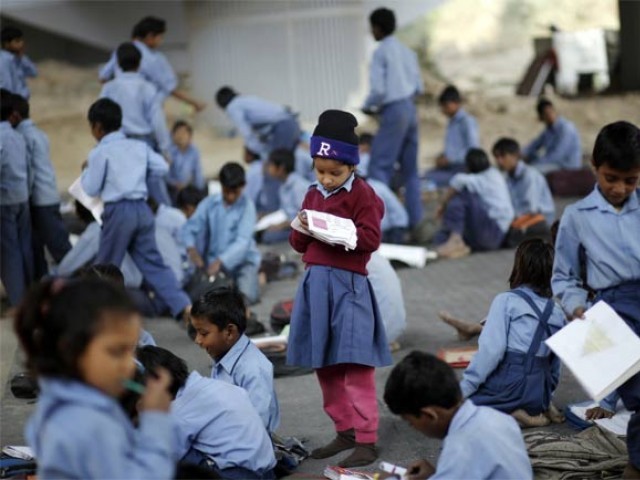pashto dying slow death in peshawar schools