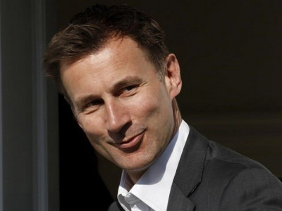 uk s hunt visits gulf for khashoggi yemen talks