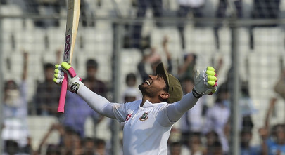 mushfiqur s record innings puts bangladesh on top