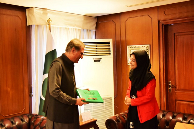 during the meeting they also exchanged views about bringing dr aafia back to pakistan photo radio pakistan during the meeting they also exchanged views about bringing dr aafia back to pakistan photo radio pakistan