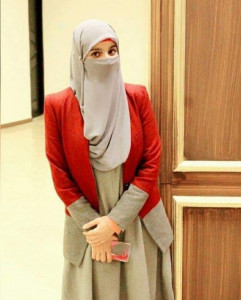 niqab wearing student barred from entering lahore school niqab wearing student barred from entering lahore school