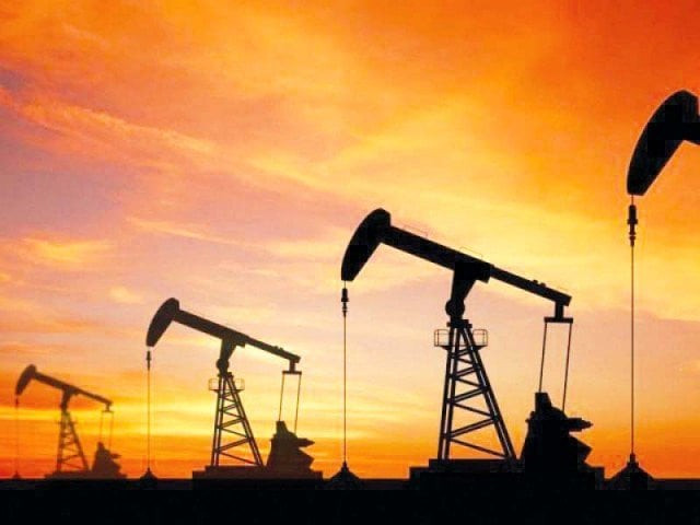 global lender predicts gcc will grow 2 4 in 2018 and 3 in 2019 photo file global lender predicts gcc will grow 2 4 in 2018 and 3 in 2019 photo file