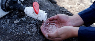 re1 to be charged for each litre of water extracted provinces tell sc