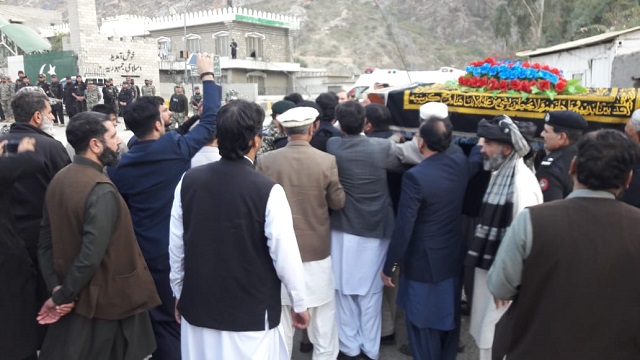 ambulance carrying dawar 039 s body reaches torkham gate photo express