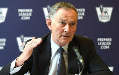 pl to weigh up reward for outgoing chief exec