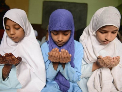 will radicals succeed in making india for hindus only will radicals succeed in making india for hindus only