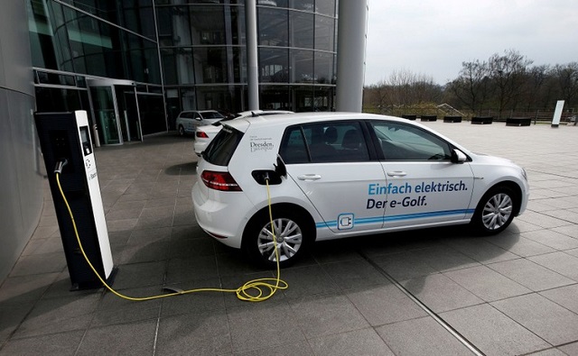 an e golf electric car is pictured charging outside the new production line of the transparent factory of german carmaker volkswagen in dresden germany march 30 2017 photo reuters