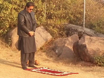 pm imran would leave meetings midway when it s time to pray pm imran would leave meetings midway when it s time to pray