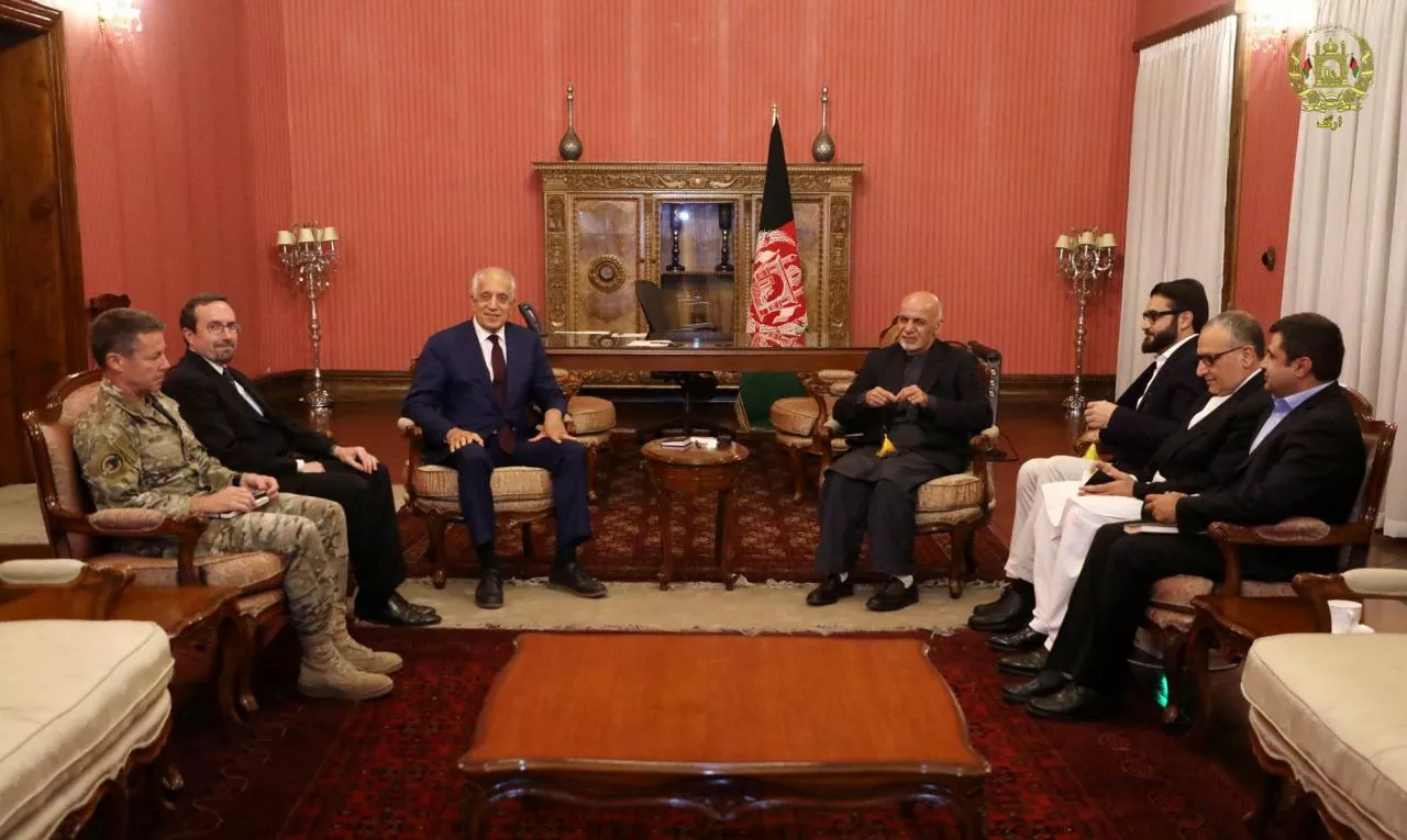 afghanistan 039 s president ashraf ghani r and us special envoy for peace in afghanistan zalmay khalilzad l meet in kabul afghanistan photo reuters afghanistan 039 s president ashraf ghani r and us special envoy for peace in afghanistan zalmay khalilzad l meet in kabul afghanistan photo reuters