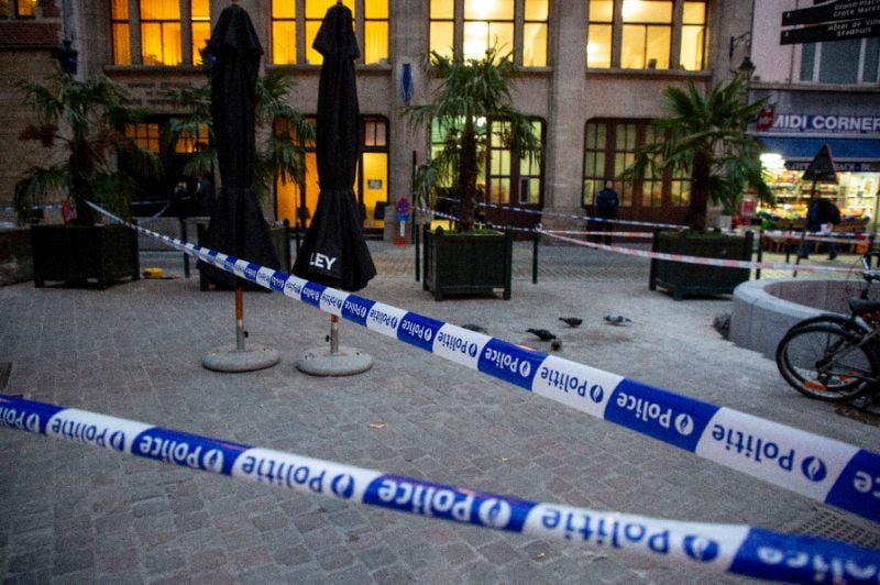 the stabbing of an officer outyside the capital 039 s main police station came during a state visit to belgium by french president emmanuel macron that has revived memories of the paris and brussels attacks photo afp