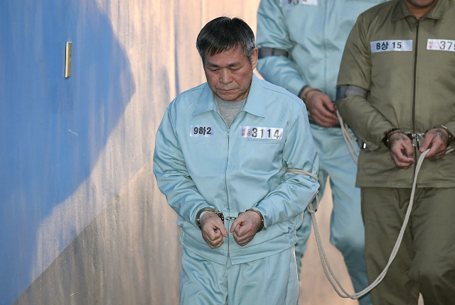 south korean pastor lee jaerock arrives at the seoul central district court to attend his trial in seoul on november 22 2018   the south korean cult leader was convicted on november 22 of the multiple rape of eight female followers   some of whom believed he was god   and jailed for 15 years photo afp