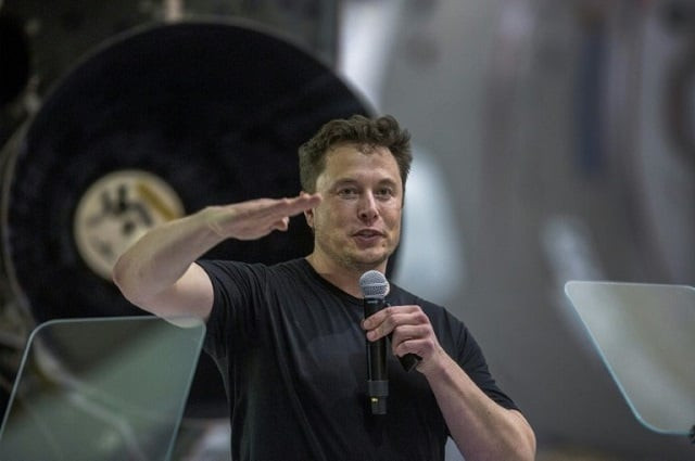 spacex founder elon musk whose appearance on a livetream podcast smoking a joint reportedly sparked nasa 039 s sweeping reviews to ensure drug free workspace at both spacex and boeing photo afp spacex founder elon musk whose appearance on a livetream podcast smoking a joint reportedly sparked nasa 039 s sweeping reviews to ensure drug free workspace at both spacex and boeing photo afp