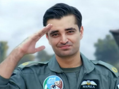 took a u turn about item numbers hamza ali abbasi