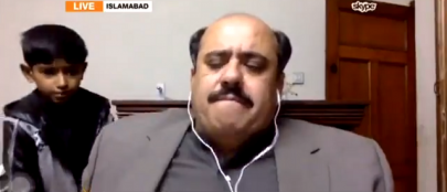 hilarious video of professor preventing son from interrupting interview goes viral