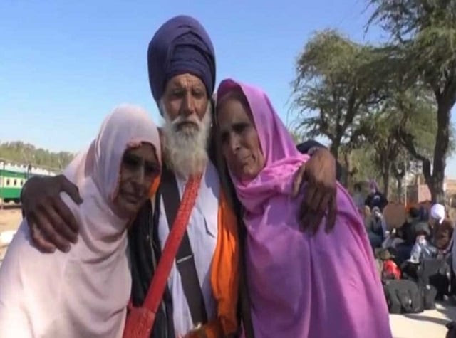 three siblings meet for the first time since 1947 partition photo express three siblings meet for the first time since 1947 partition photo express