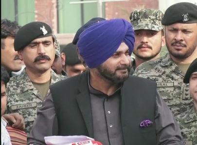 sidhu arrives in pakistan for kartarpur corridor groundbreaking ceremony
