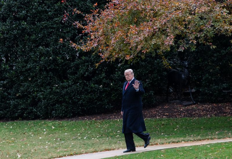 us president donald trump is warning that the brexit deal struck with the european union could hamper trade between london and washington photo afp