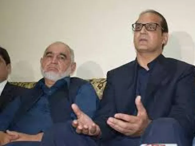 federal minister national health services aamer mehmood kiani r photo express federal minister national health services aamer mehmood kiani r photo express