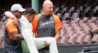 shaw ruled out of adelaide test with ankle injury shaw ruled out of adelaide test with ankle injury