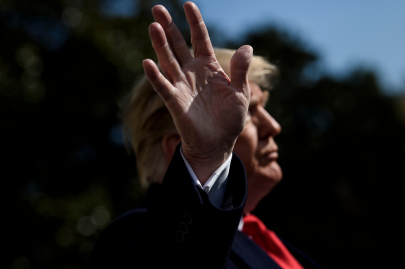 menacing mueller probe beginning to rattle trump