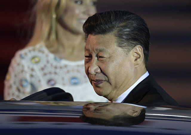 china 039 s president xi jinping welcomed by an honour guard upon arrival at ezeiza international airport in buenos aires province on november 29 2018 photo afp china 039 s president xi jinping welcomed by an honour guard upon arrival at ezeiza international airport in buenos aires province on november 29 2018 photo afp