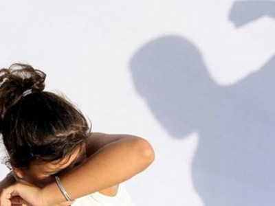 islamabad professor booked for manhandling female pharmacist at pims islamabad professor booked for manhandling female pharmacist at pims