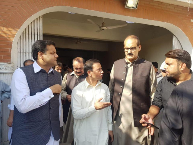 federal minister for national health services regulations and coordination aamer mehmood kiani photo pti federal minister for national health services regulations and coordination aamer mehmood kiani photo pti