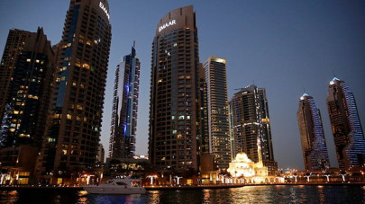 dubai property prices sink 7 4 as uae jobs growth slows dubai property prices sink 7 4 as uae jobs growth slows