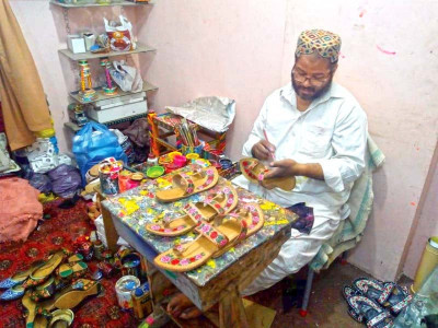 truck art pakistan s highways to the world truck art pakistan s highways to the world