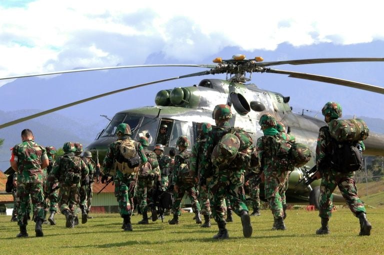 authorities have yet to confirm how many were killed in the weekend attack but the military said 15 bodies that have been recovered would be flown by helicopter to the town of timika on thursday photo afp