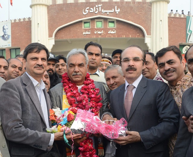 pilgrims will visit various temples in sukkur ghotki and other sindh towns photo express