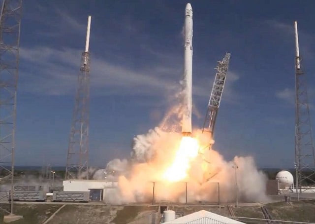 a spacex falcon 9 rocket and dragon capsule blasted off from cape canaveral air force station at 4 10 pm photo spacex a spacex falcon 9 rocket and dragon capsule blasted off from cape canaveral air force station at 4 10 pm photo spacex