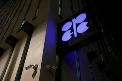 opec waiting for russia before deciding output cut