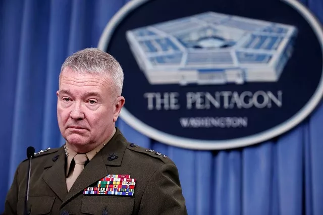 lt gen kenneth f mckenzie jr photo afp lt gen kenneth f mckenzie jr photo afp