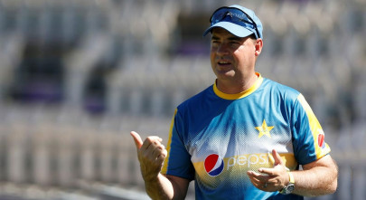 arthur calls on beaten pakistan to toughen up for tests arthur calls on beaten pakistan to toughen up for tests