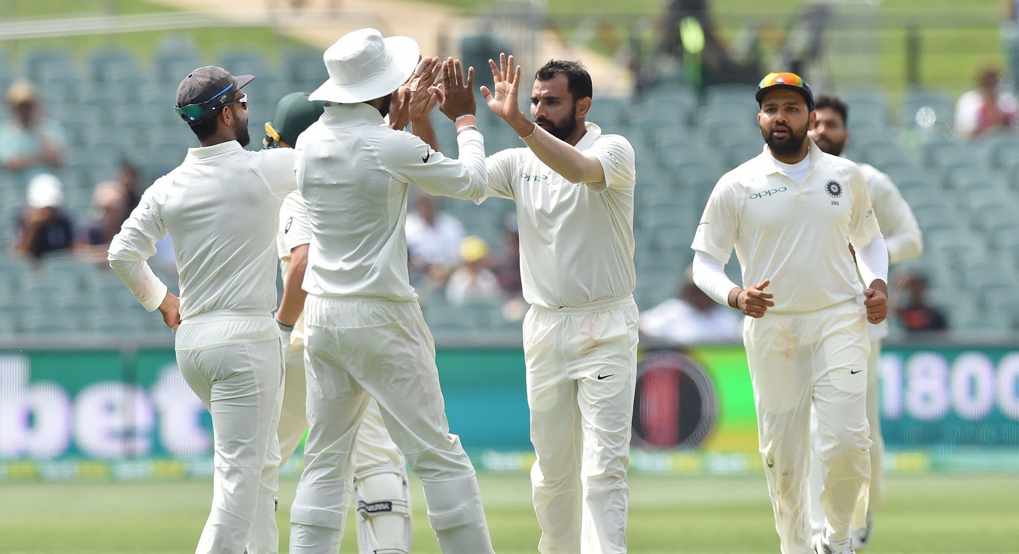india close in on victory after australia collapse