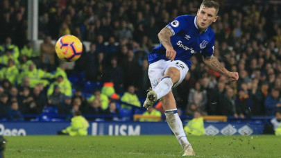 digne s free kick helps everton gain crucial point digne s free kick helps everton gain crucial point