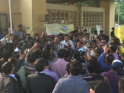 outstanding dues cpne stages protest outside sindh assembly