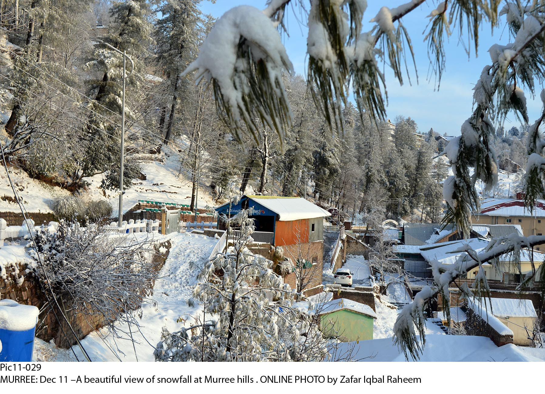 snowfall in murree photo online