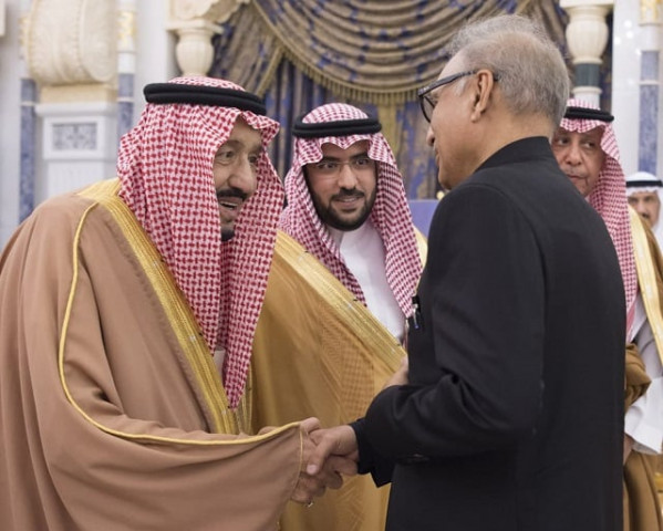 president arif alvi meets saudi king salman in riyadh photo express president arif alvi meets saudi king salman in riyadh photo express