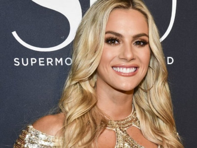 miss usa apologises to miss vietnam for racist comments