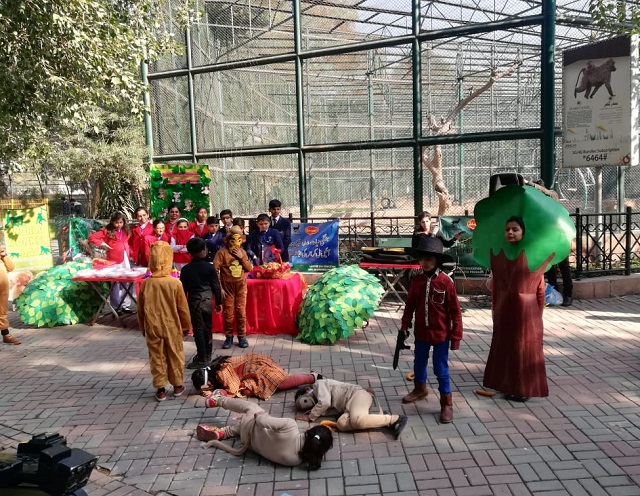schoolchildren celebrate world monkey day at lahore zoo