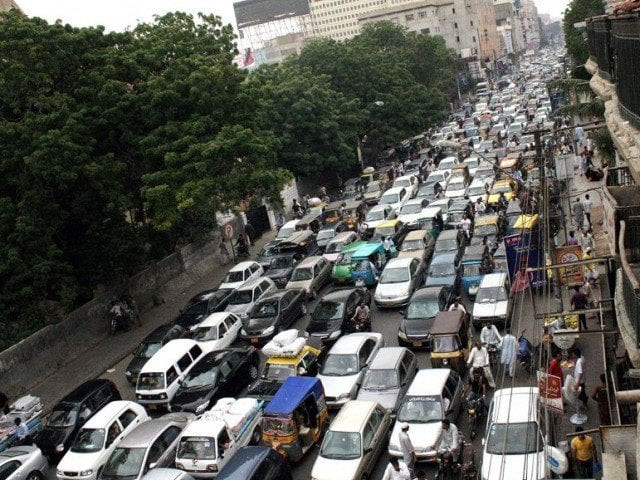 karachi roads closed for traffic photo express karachi roads closed for traffic photo express