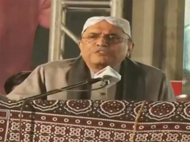 ppp co chairman asif ali zardari addresses supporters in hyderabad on december 15 2018 express news screen grab ppp co chairman asif ali zardari addresses supporters in hyderabad on december 15 2018 express news screen grab